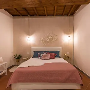 Montebello New Apartamento
